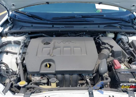 2017 Toyota Corolla Le z USA, uszkodzony, nr VIN 5YFBURHE7HP570516